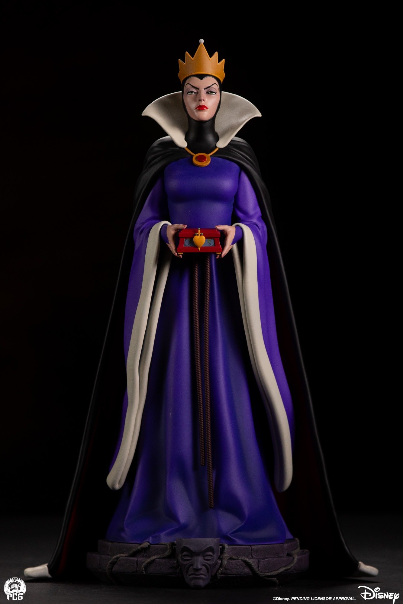 PCS Collectibles Snow White and the Seven Dwarves Evil Queen 1/5 Scale Statue (REGULAR Version) (FREE DELIVERY Within Metro Manila)
