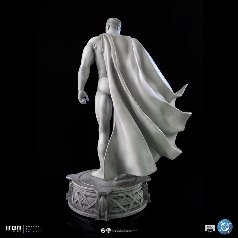 Iron Studios Superman (Marble Version) DC Trinity Statue - DC Comics - Legacy Replica 1/4 (FREE DELIVERY Within Metro Manila) - Image 4