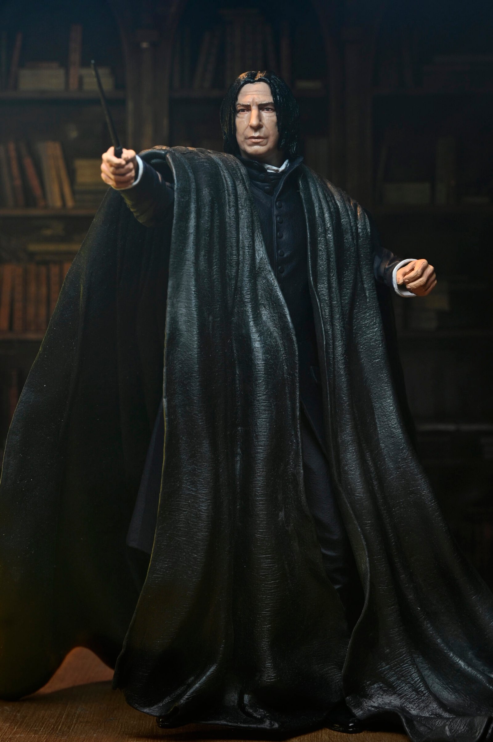 NECA Harry Potter - 7" Scale Action Figure - Legacy Collection "Severus Snape"