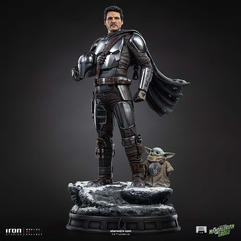 Iron Studios The Mandalorian and Grogu - The Mandalorian and Grogu Movie - Legacy Replica 1/4 (FREE DELIVERY Within Metro Manila)