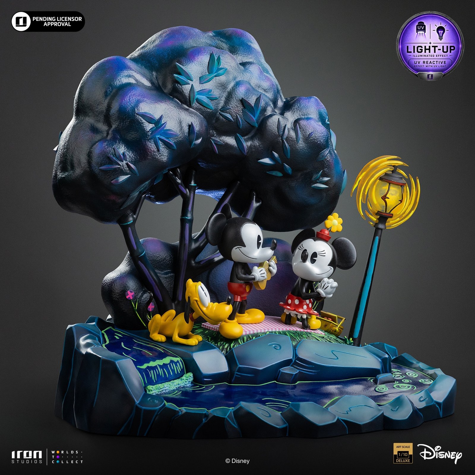 Iron Studios Mickey, Minnie and Pluto's Day at the Park - Disney Classics - Deluxe Art Scale 1/10 (FREE DELIVERY Within Metro Manila) - Image 4