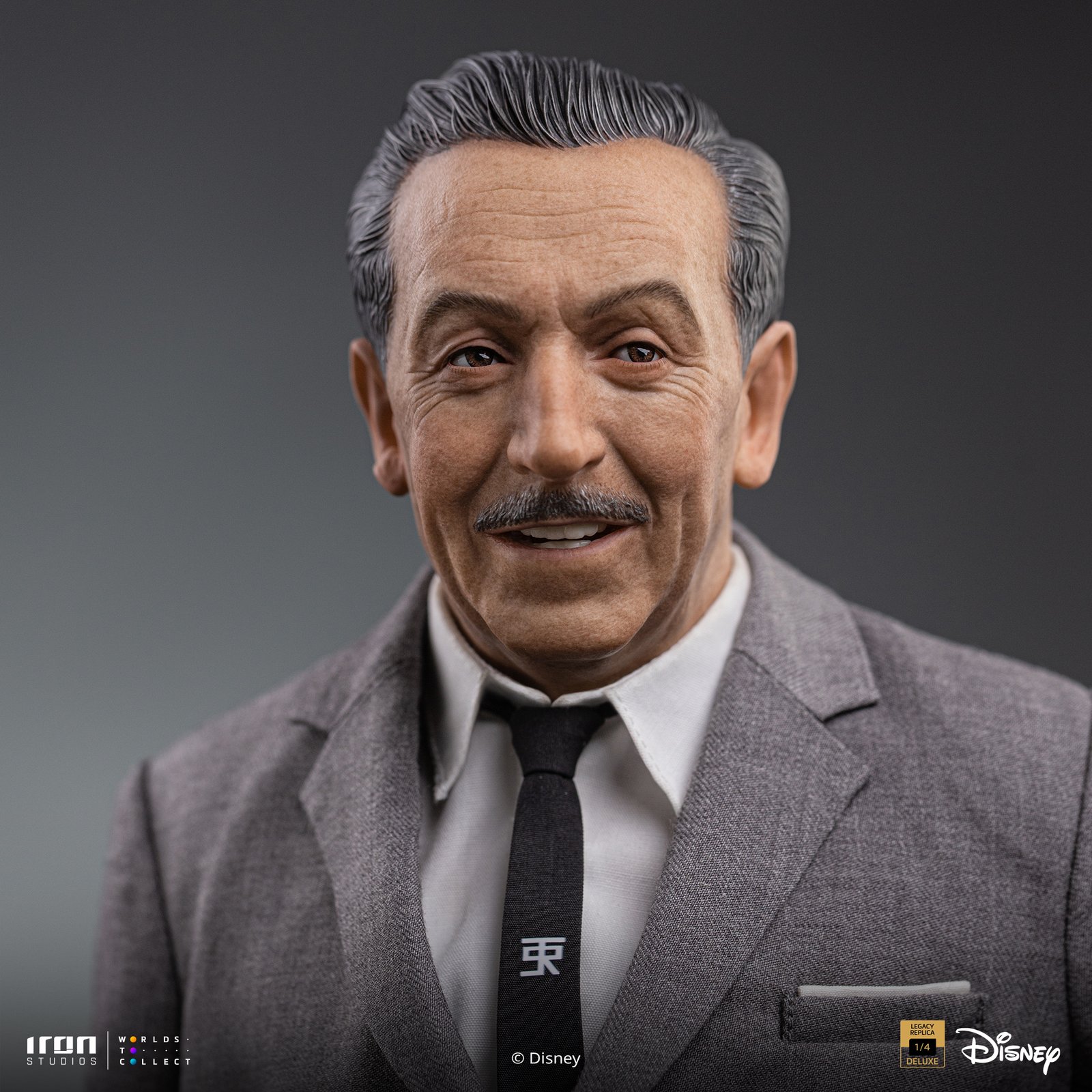 Iron Studios Walt Disney & Mickey Mouse - Disney Classics - Legacy Replica 1/4 (FREE DELIVERY Within Metro Manila) - Image 3